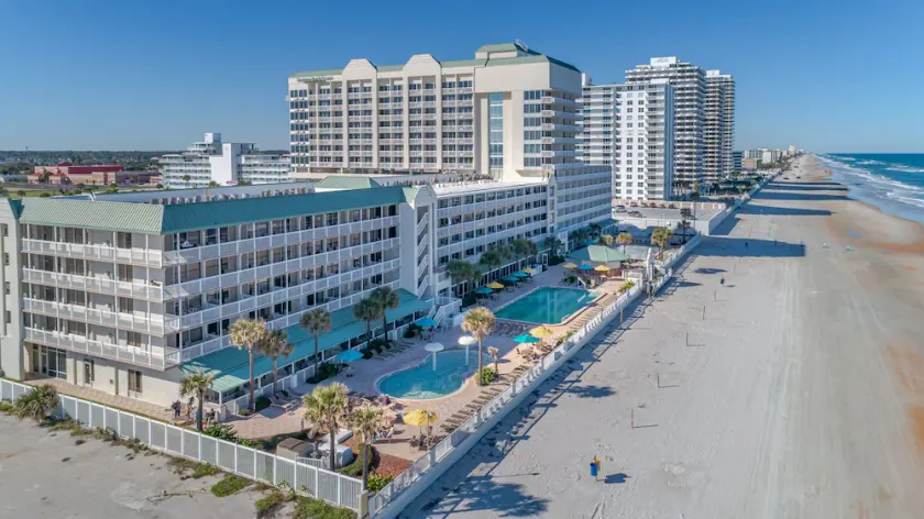 Luksuriøs suite med 1 soveværelse i Daytona Beach Resort and Convention Center - Image 1