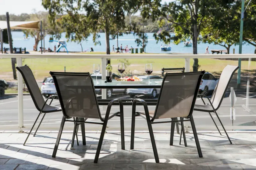 Lazy Days by Stay Noosa - Image 1