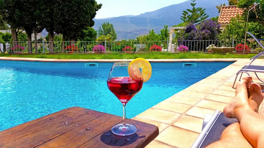 Lussuosi giardini secolari della villa del XIX secolo Fontane e piscina degli alberi di Citris - Image 1