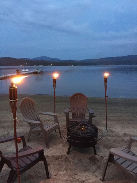 Quiet Getaway With Beautiful Beach View. - Image 1