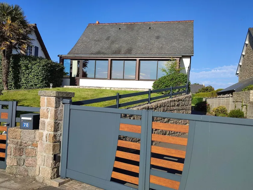 10 bed cottage - Image 1