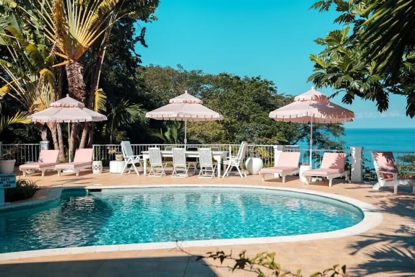 Luxury Staffed Villa, Round Hill Beach-Mitgliedschaft, einschließlich Trinkgeld und Fahrer - Image 1