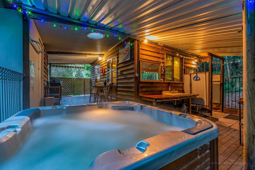 Bellbird Studio Your Romantic Glamping Getaway ahora tiene aire acondicionado - Image 1