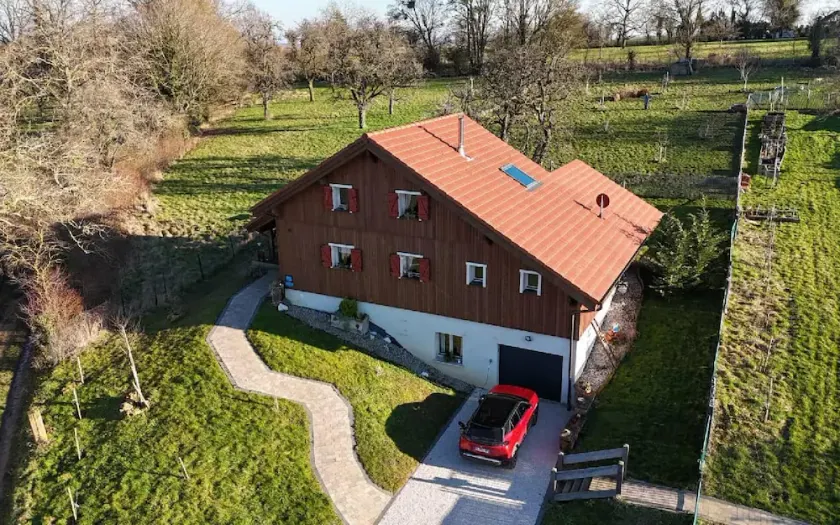 Le Chalet au vieux vignoble avec espace Sauna et Jacuzzi - Image 1