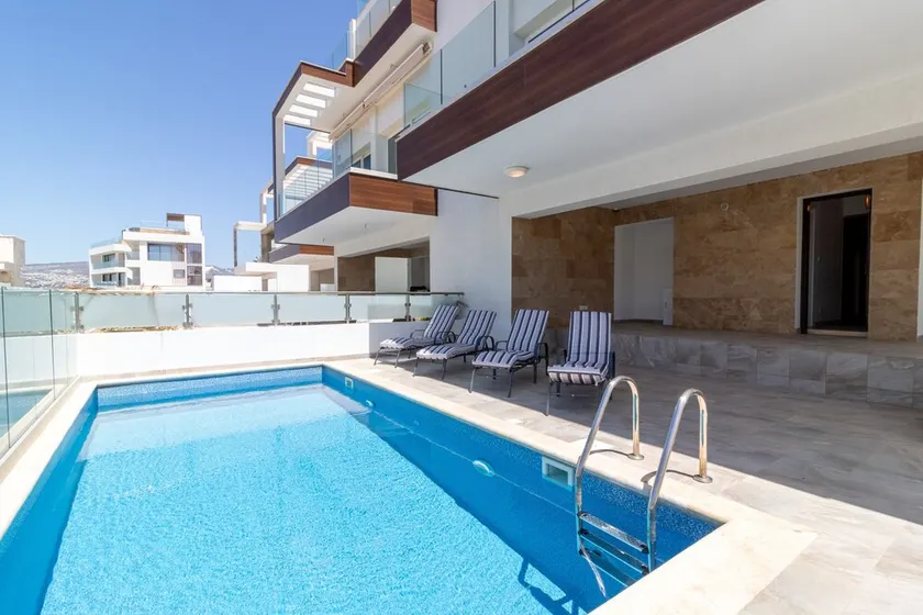 Modern Beach House - Private Pool - Private Elevator - Sea Views - Image 1