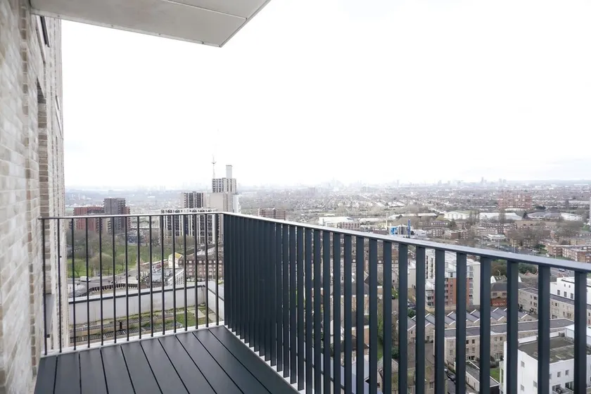 2br-360 Views-balcony-parking-wifi-smarttv - Image 1