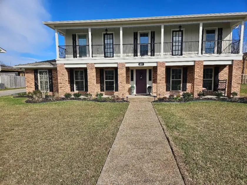 CAJUN OASIS 6br Retreat w/ pool 3mi from Casinos and Interstate 210 - Image 1