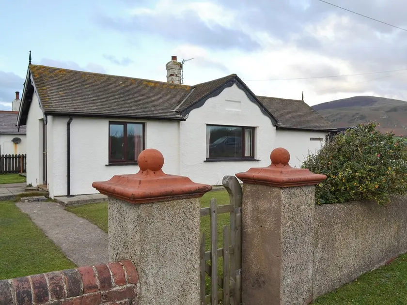 2 bedroom accommodation in Silecroft, near Millom - Image 1