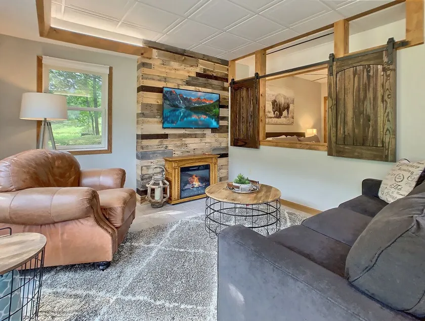 «Modernisé et moderne avec un lit king size, 2 acres, 4 couchages» - Image 1