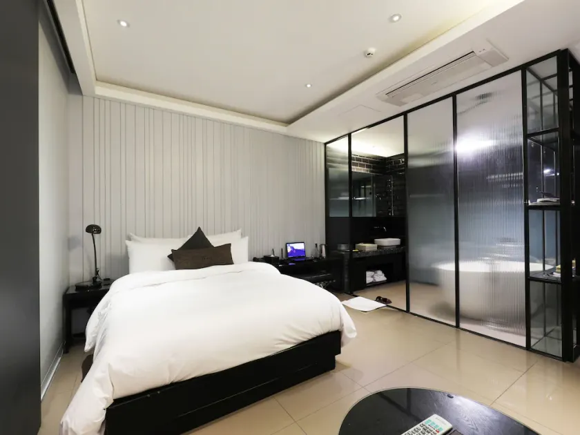 Hotel Amare - Image 1