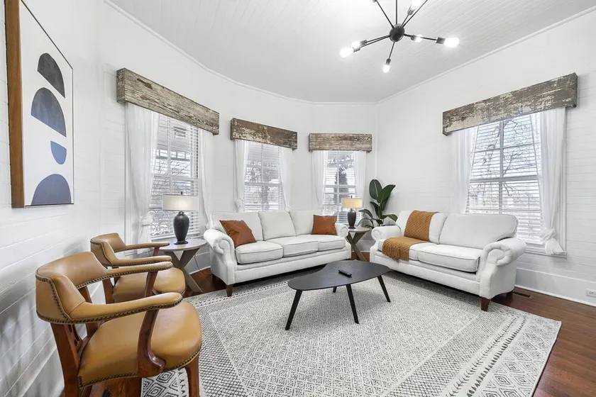 Remodeled Historical Home in Downtown Warm Springs - Image 1