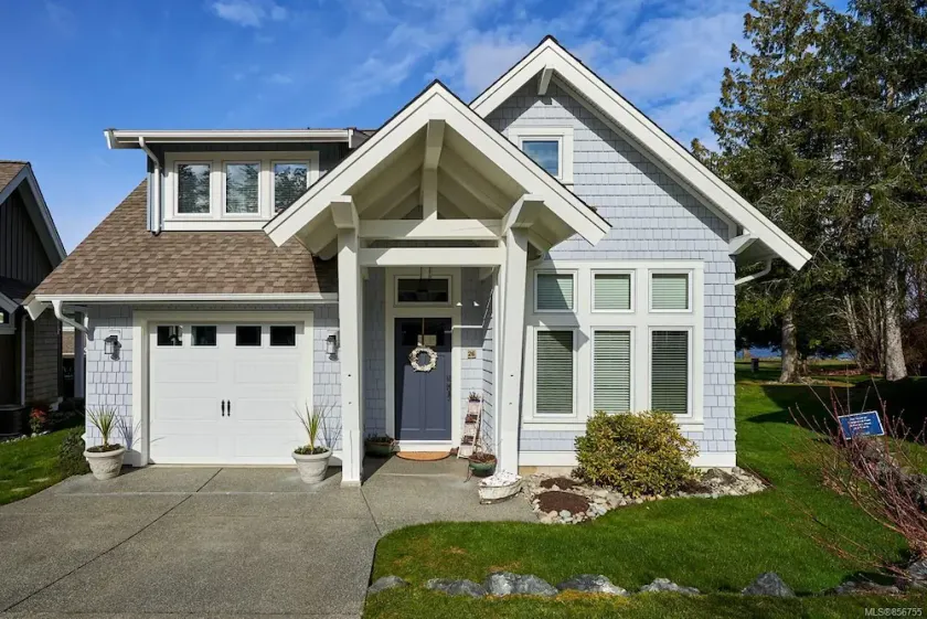 The Little Beach House- Fully equipped 3 Bdrm Vacation Rental - Image 1