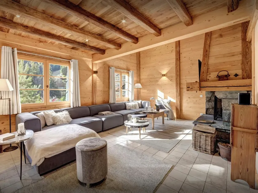 Chalet Hollygotty - OVO Network - Image 1