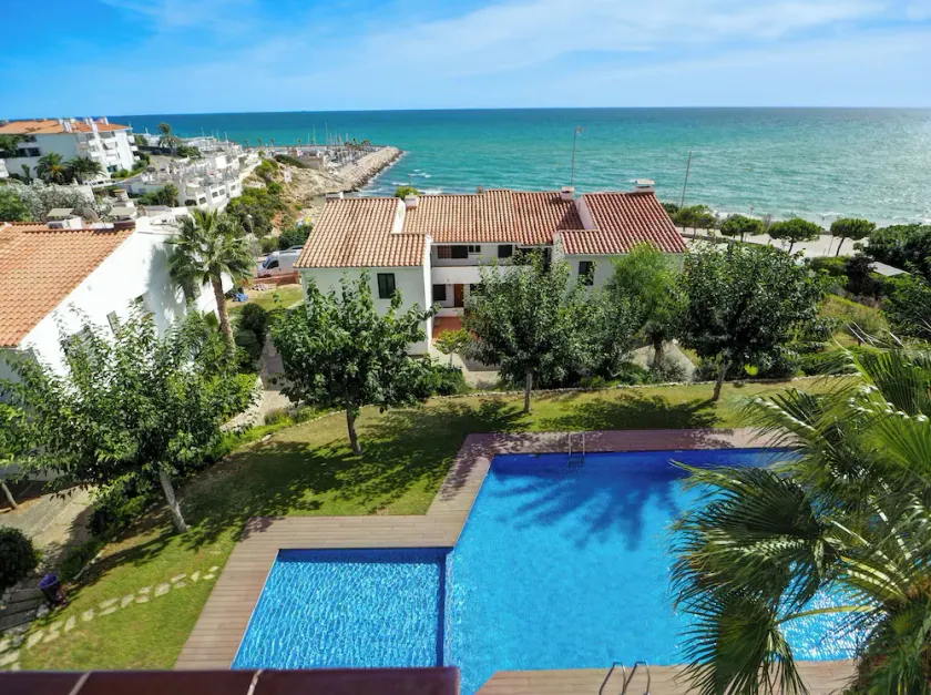 Amazing Seaview Apartment by Hello Homes Sitges - Image 1