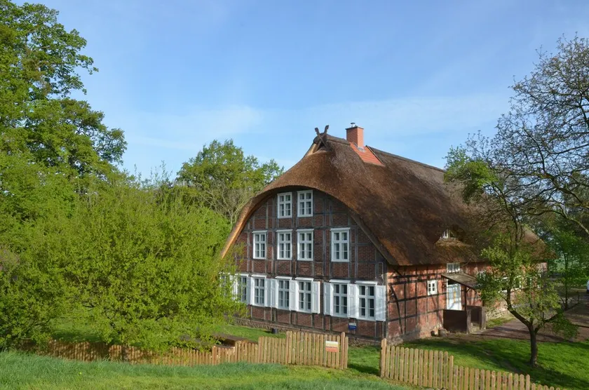 Dike barn Elberadweg - Image 1