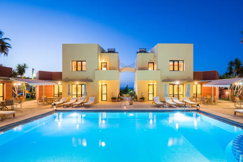 Daphnis Villas - Image 1