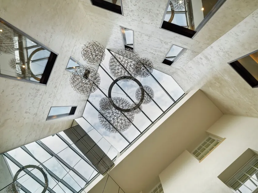 One Warwick Park Hotel - Image 1