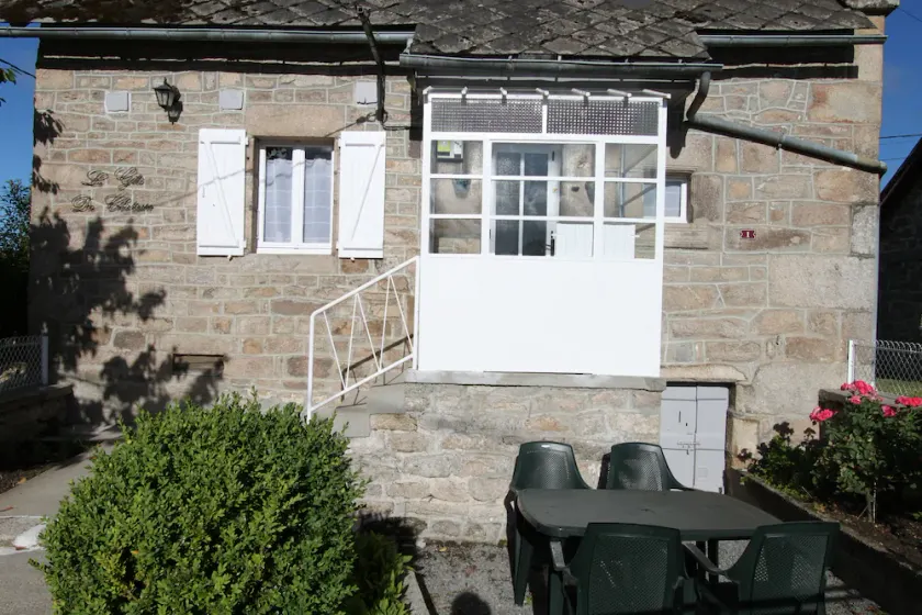 2* gîte in the Millevaches regional nature park - Image 1