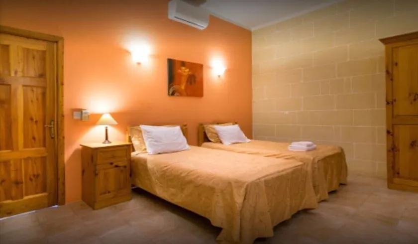 PRIVAT VÆRELSER 1 PERSON PRIVAT BADVÆRM PÅ HALLEN - Image 1