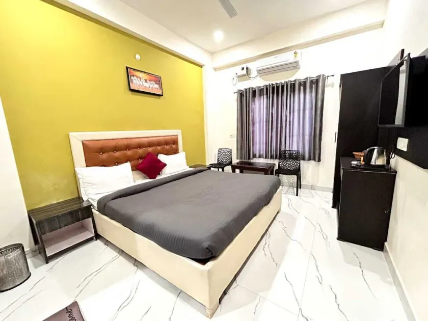 Archana Home Stay-Best Hotel in varanasi - Image 1