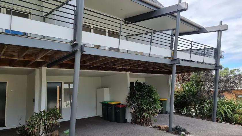 Beatons Beach Front Studio Inverloch - Image 1