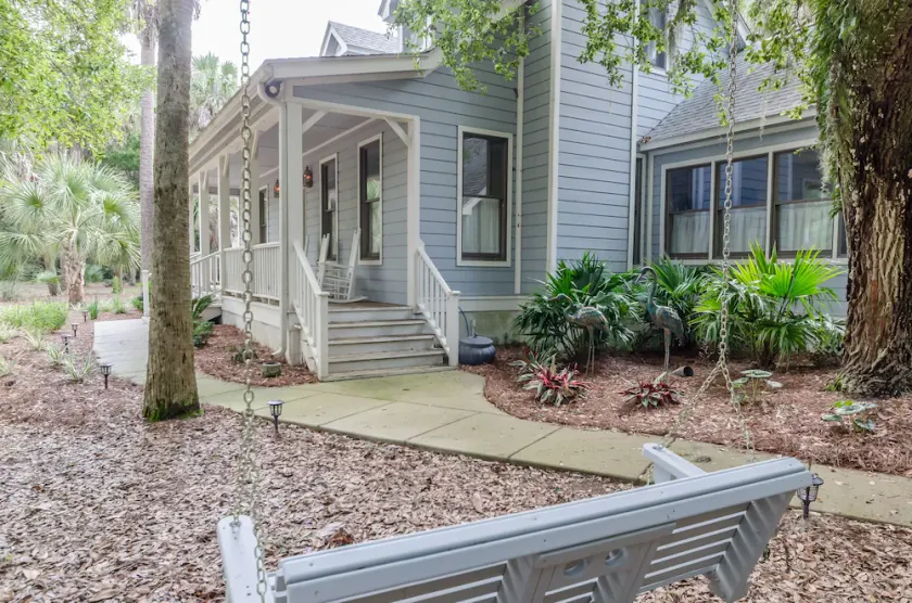 Seabrook Exclusives | 2717 Seabrook Island Rd - Image 1