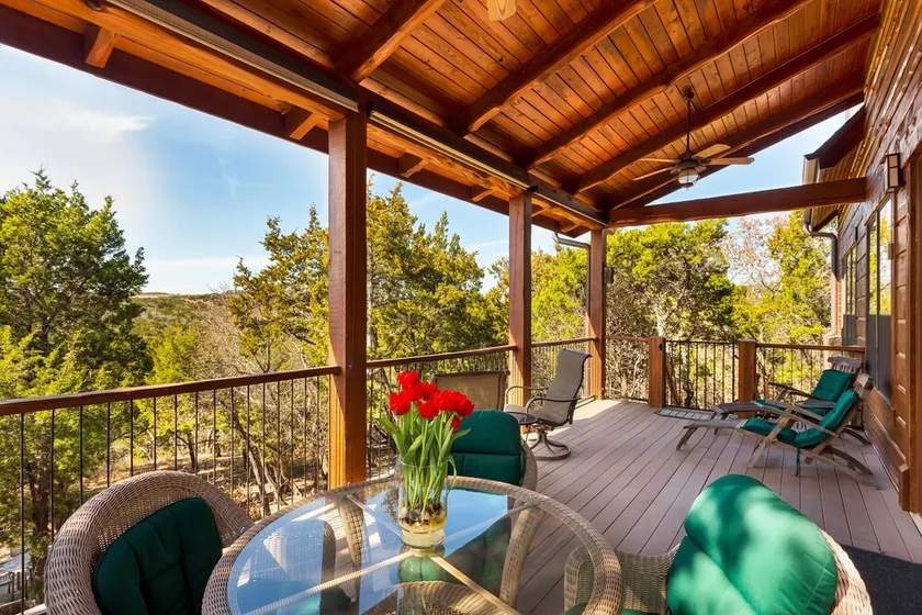 Scenic Luxury Home - Hollows Resort & Marina, Lake Travis, 4 Pools - Image 1