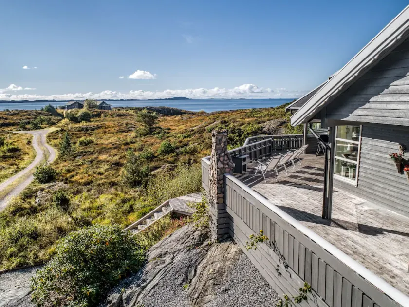 Holiday Home Sjøbuvågen by Interhome - Image 1