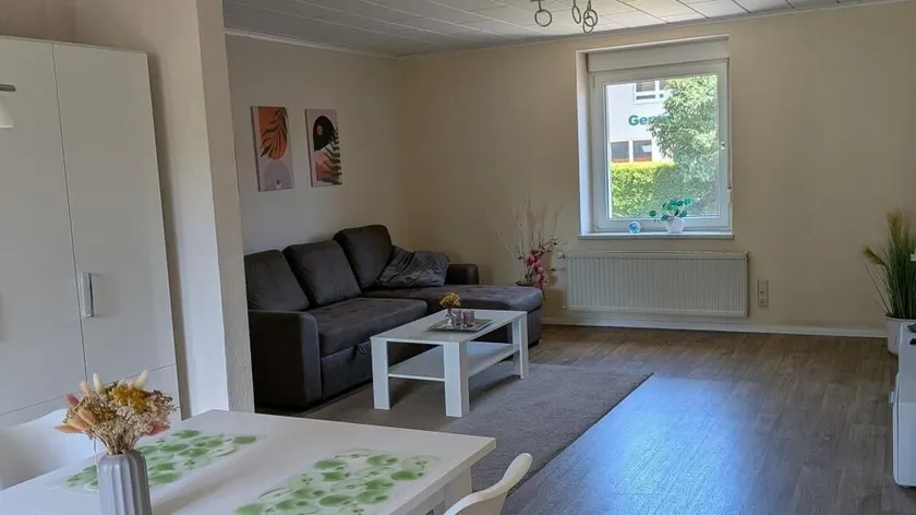 Spacious vacation apartment with plenty of room between Lake Tollense and Lake Müritz - Image 1