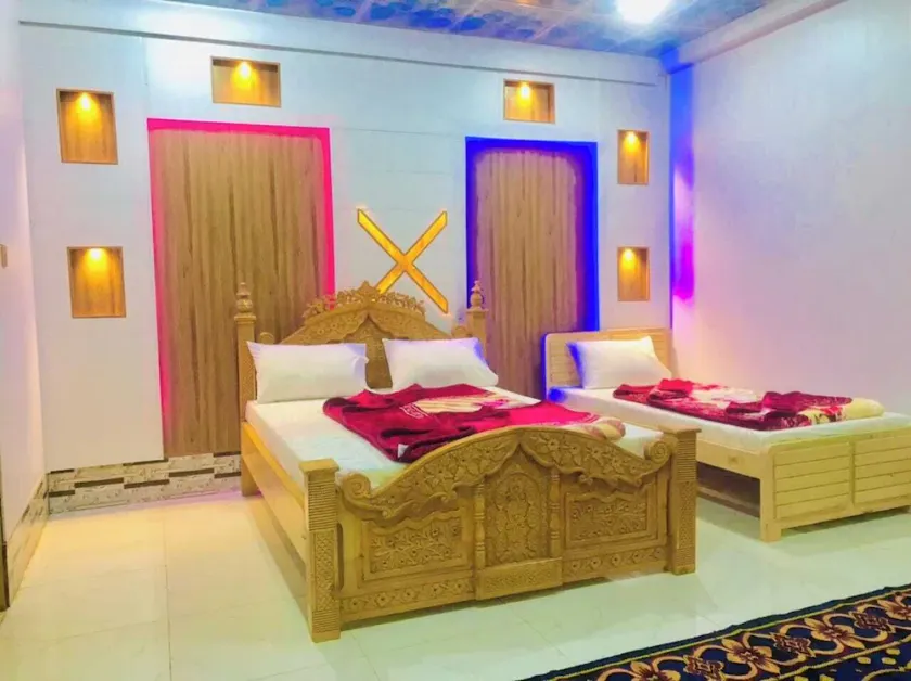 Grace Palace Hotel - Image 1