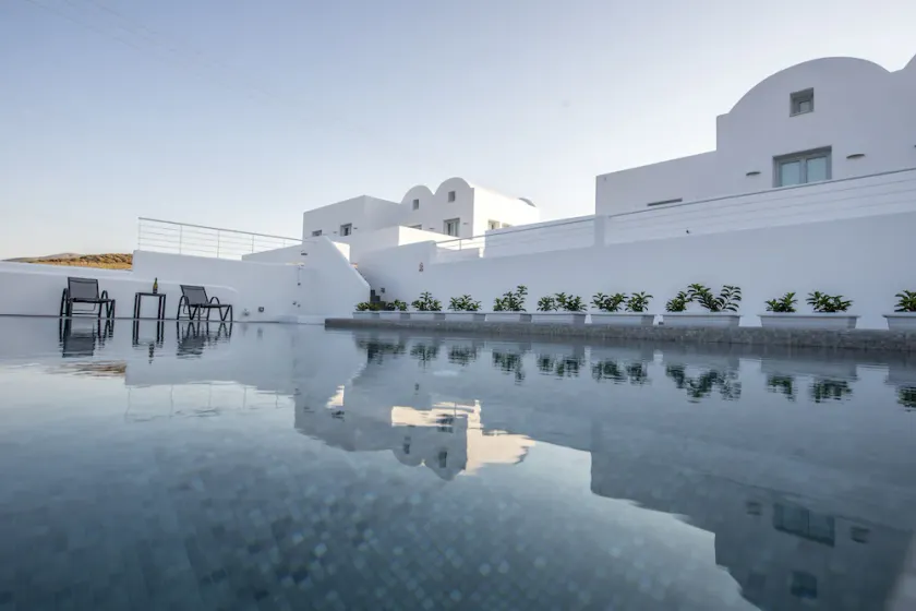 Sea & Sand  luxurious  sea front  Villas,  Santorini Greece! - Image 1