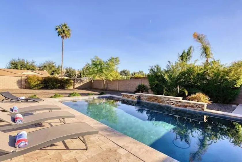 Hot Deals Desert Retreat Heated Pool Family Home - Image 1