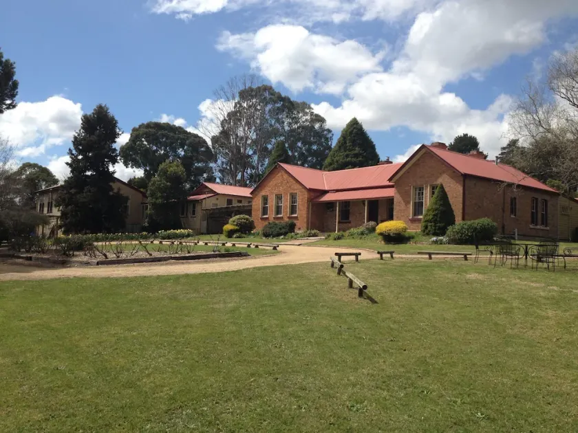 Rydal Mount Retreat Center (min. 2 overnatninger) - Image 1