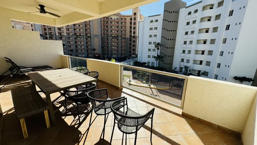 Beautiful 2 Bedroom Condo on the Sea of Cortez at Las Palmas Resort D-305 - Image 1
