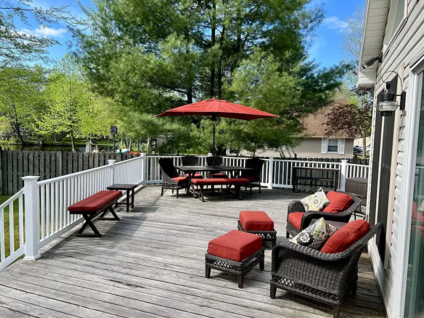 ~~BEAUTIFUL WATERFRONT HOME, SYLVAN BEACH~~ - Image 1