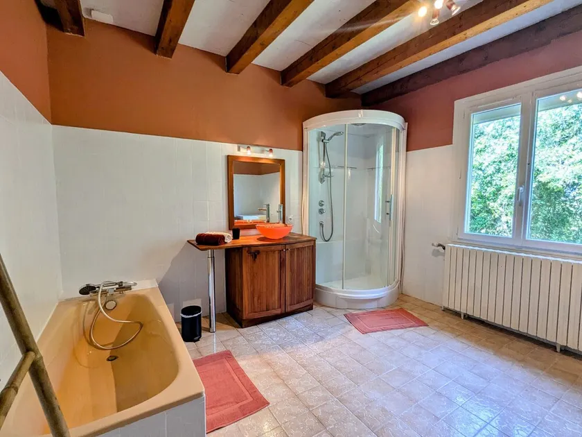 Casa rural en el corazón de la naturaleza berrichona: tranquilidad, jardín privado y espacios amplios - Image 1