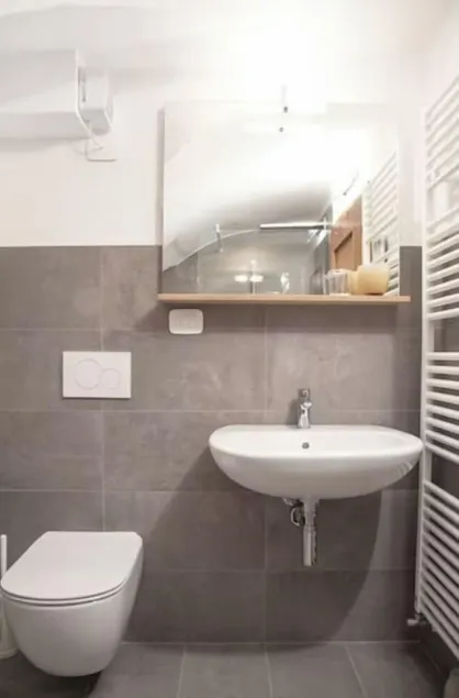 \"Volta\" Apartment: Patio & Reserved Space - Image 1