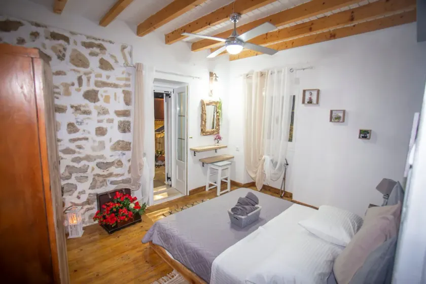 Archontissa Sea View House - Image 1