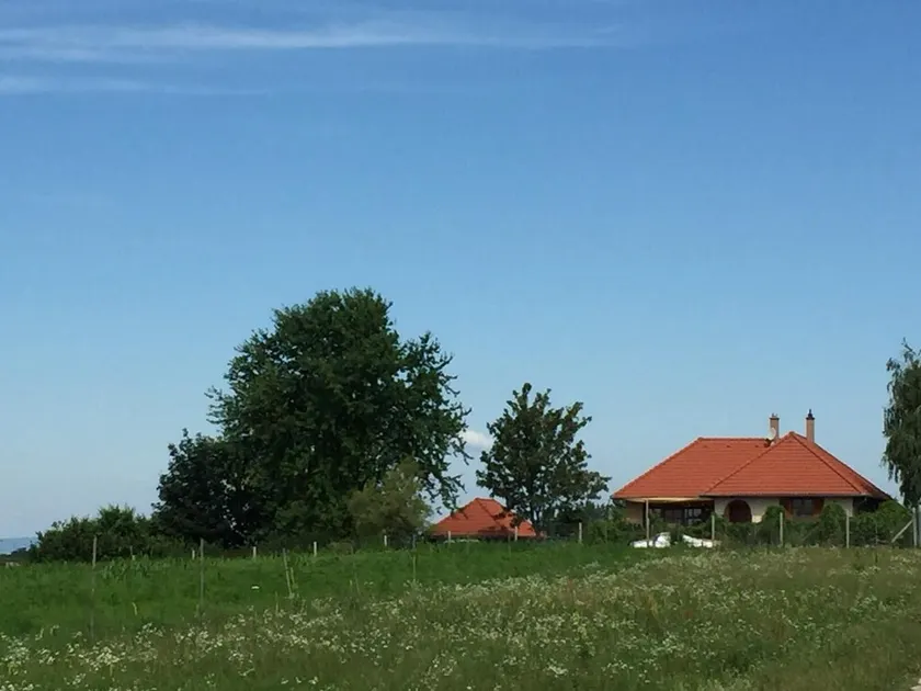Poldis Tajhaz, Landhaus mit Pool, Kinder und Hunde willkommen - Image 1