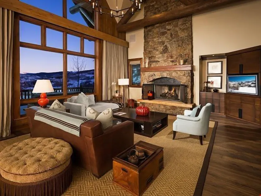 Great Location | Hot Tubs + Close to Ski Shuttle - Image 1