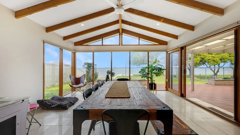 Lakehouse 61 - Image 1