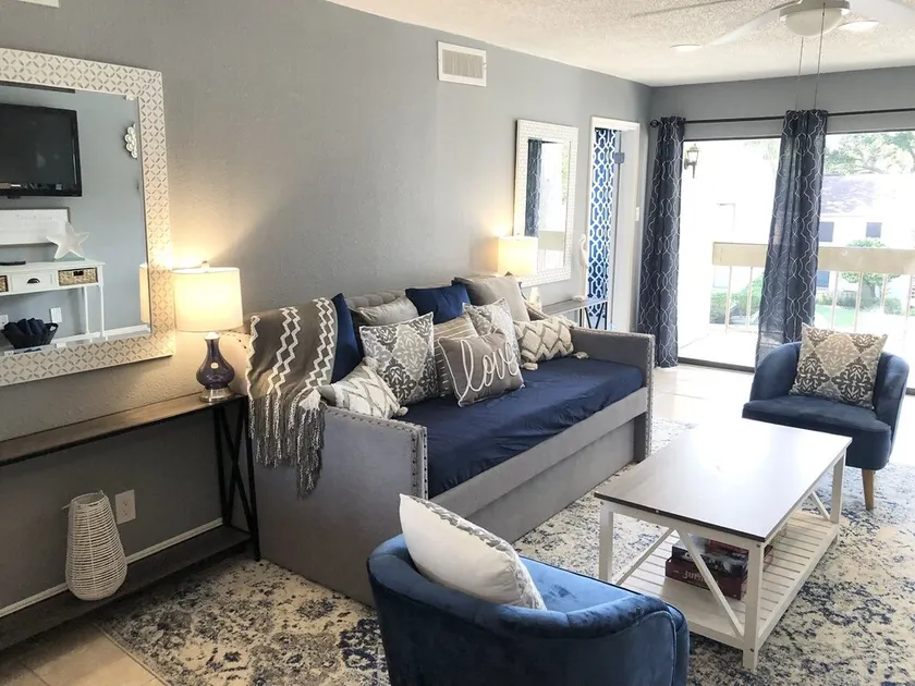 Luxury Lake Conroe Condo!!  - Image 1