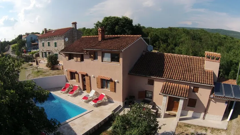 Villa Palazzina Burjaki - 4 BR, 5 BA, private Pool, Sauna, Gym&Whirlpool - Image 1