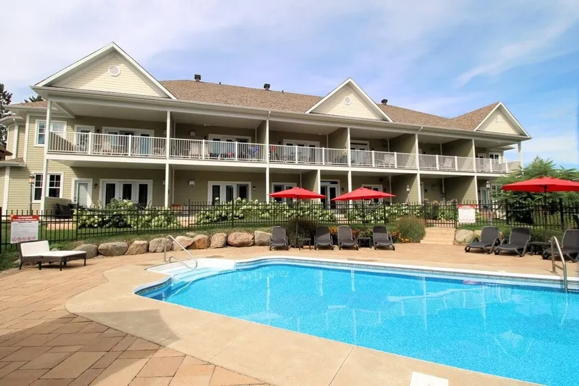 Spacious Condo - Pool & BBQ - Ski, MTB, Golf, Telework - Le Champlain - Image 1