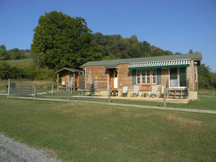 Private Cabin On 40+ Acres. Pets Allowed - Image 1