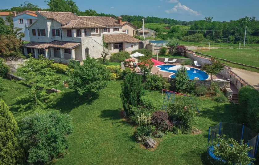 Beautiful Home In Visnjan With Private Swimming Pool, Can Be Inside Or Outside - Image 1