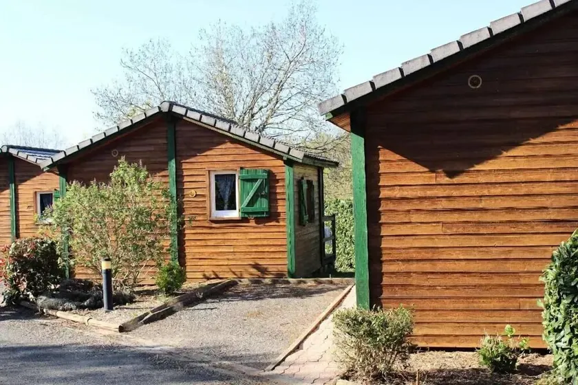 Chalet con terrazza, griglia e idromassaggio - Image 1
