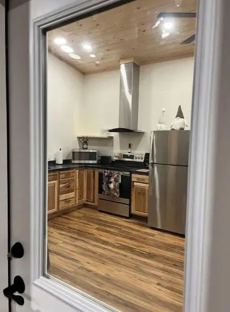 Country Quiet 1 Bedroom Cabin/House - Image 1