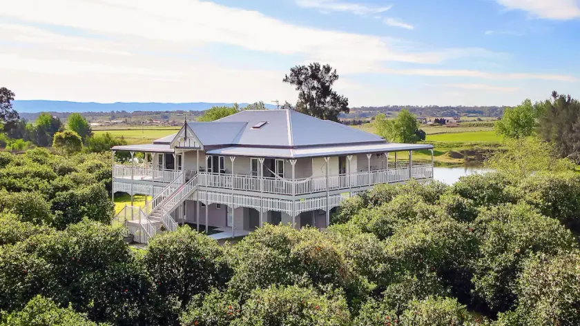 CORNWALLIS HOUSE Hawkesbury River\nBespoke Weddings,Events and Small Group Stays - Image 1