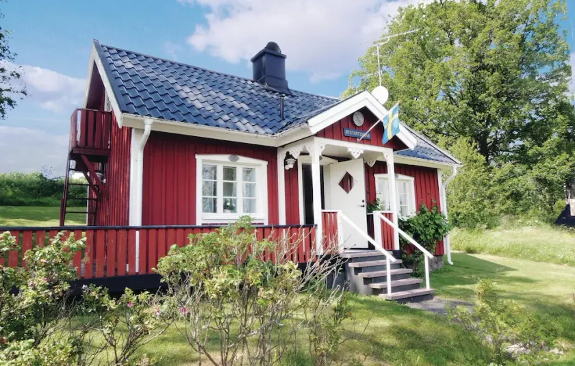 Beautiful Home In Ljungby With Sauna - Image 1